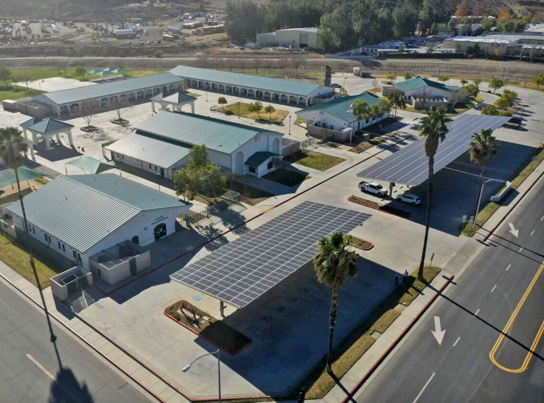 Lake Elsinore Parking Lot