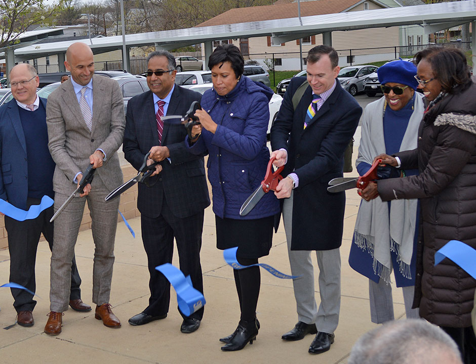 Public Sector Ribbon Cutting